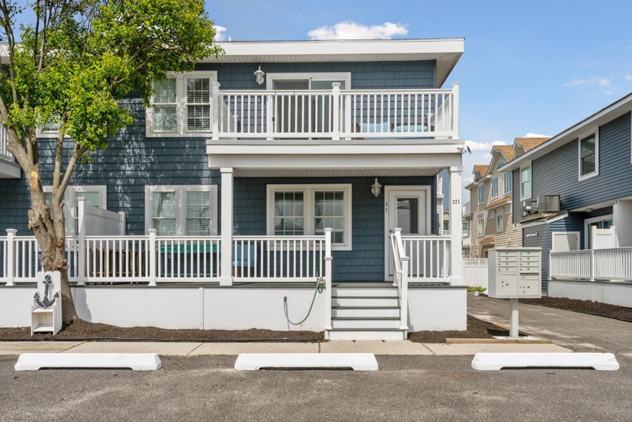 Beach Block Parking Modern Decor Porch 布里根泰恩 外观 照片